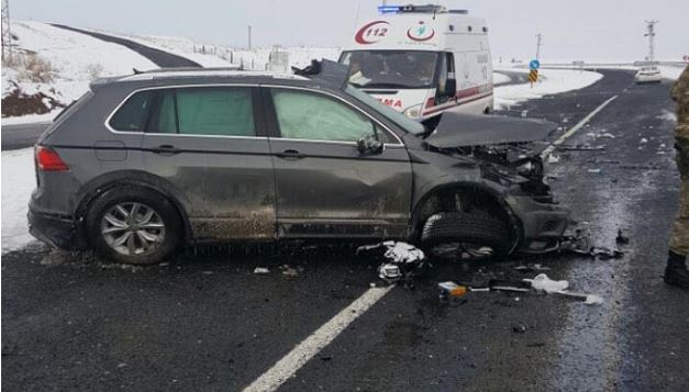 Van'ın sevilen işadamı trafik kazasında hayatını kaybetti