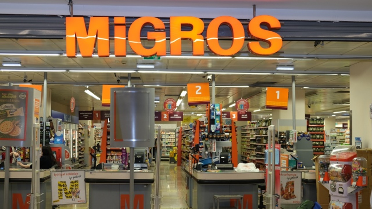 Migros yüzde 30 indirim füzesini fırlattı! Ayçiçek yağı, toz deterjan, toz şeker, zeytinyağı en ucuz fiyata düştü