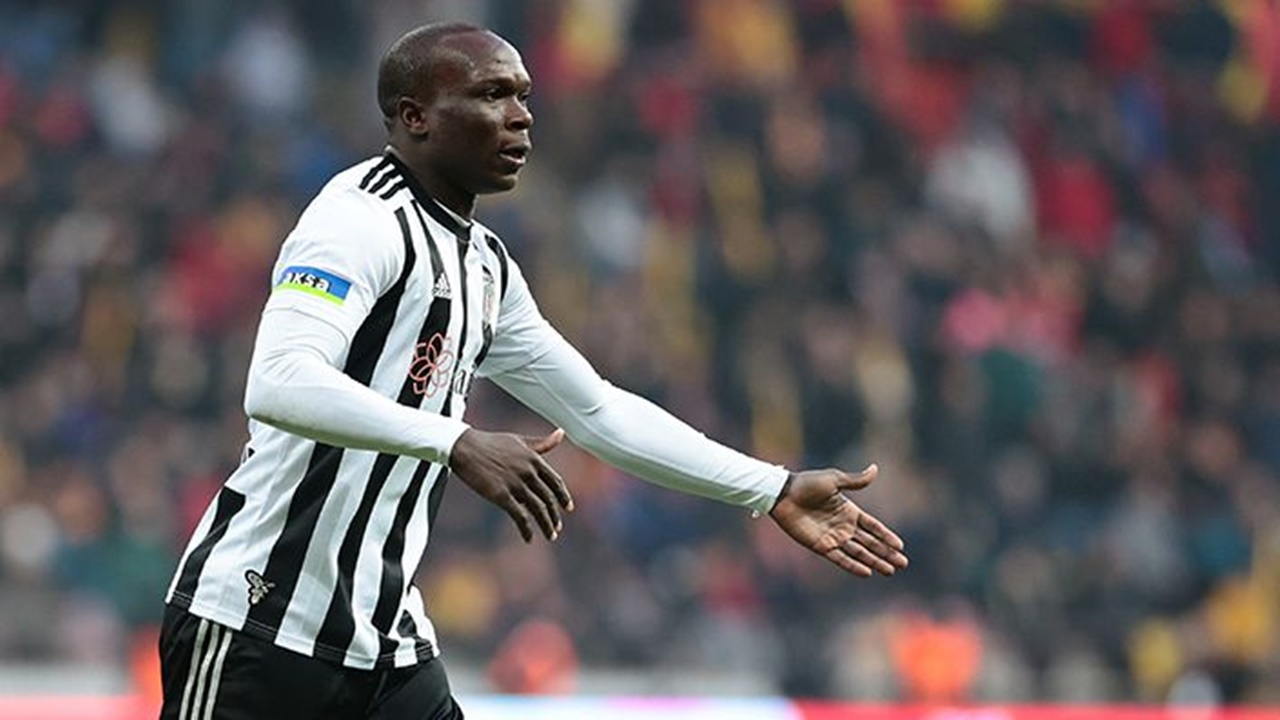 Aboubakar saç ektirme iddialarına ateş püskürdü! Kadro dışı kalmıştı