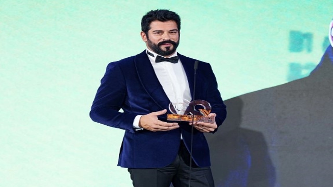 Burak Özçivit’in ödül gecesi konuşması duygulandırdı