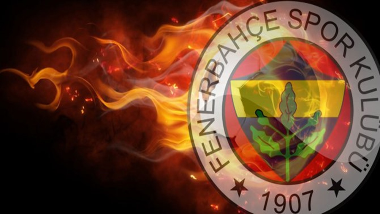 Fenerbahçe’de sürpriz ayrılık! Taraftarın baskısına daha fazla dayanamadı