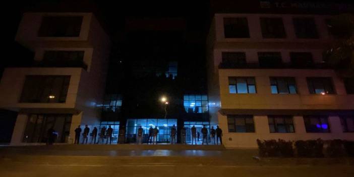 Marmaris Belediyesi’nde Yolsuzluk Baskını: "Balık Baştan Kokar!"