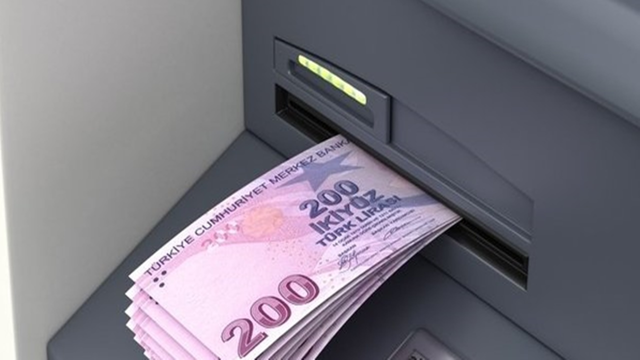 universite-ogrencilerine-karsiliksiz-10-000-tl-odeme-paranizi-atm-den-cekebilirsiniz.jpg