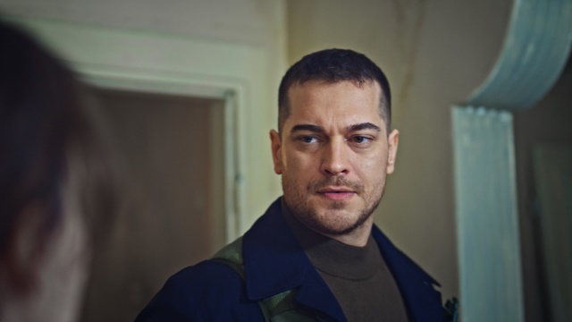 cagatay-ulusoyun-yeni-dizisinden-fragman-geldi-001.jpg