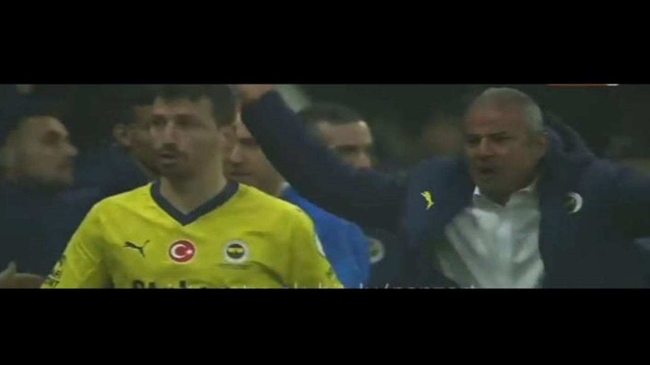 fred-kirmizi-kart-gordu-taraftarlar-yikildi-fenerbahce-de-2-futbolcu-derbide-yok.jpg