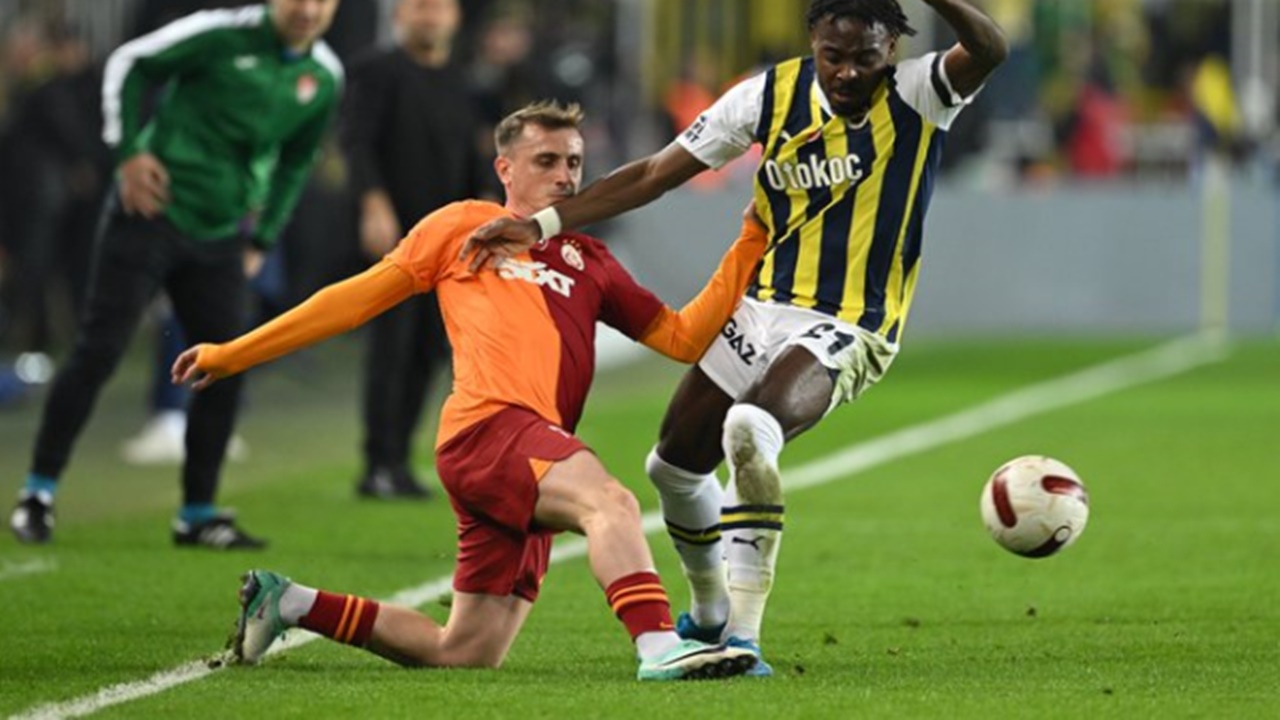 fenerbahce-galatasaray-mac-sonucu-dev-derbi-sona-erdi.jpg