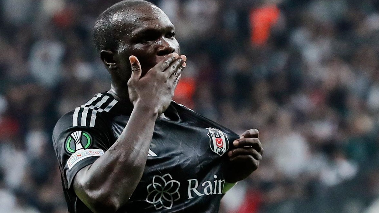 aboubakar-besiktas-ile-ilgili-kararini-verdi-kadro-disi-kalmisti.jpg