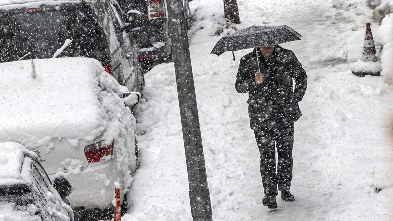 kar-bu-kez-geliyor-meteoroloji-uyardi-atki-ve-berelerinizi-hazirlayin.jpg