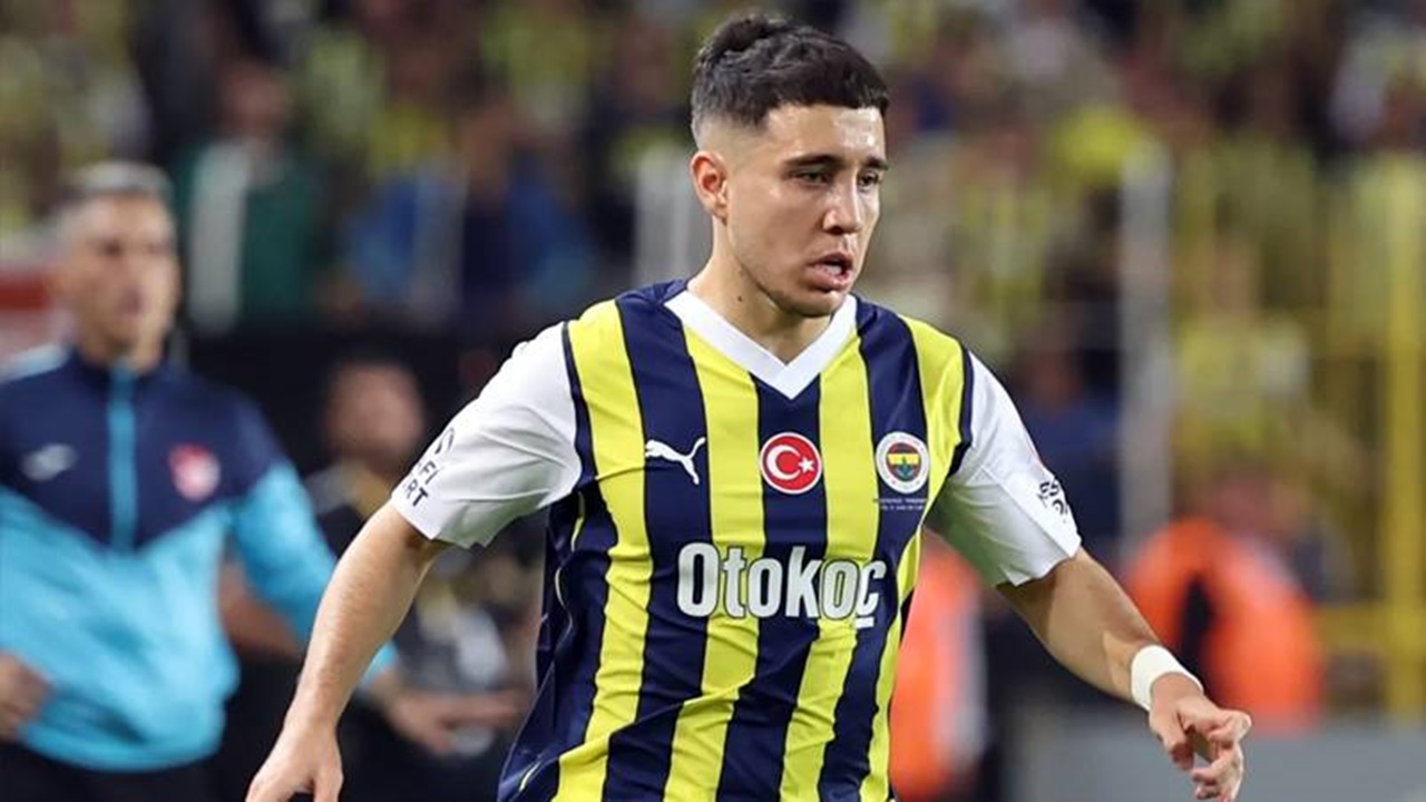 emre-mor-da-fenerbahce-ye-veda-ediyor-istanbul-ekibine-gidiyor.jpg