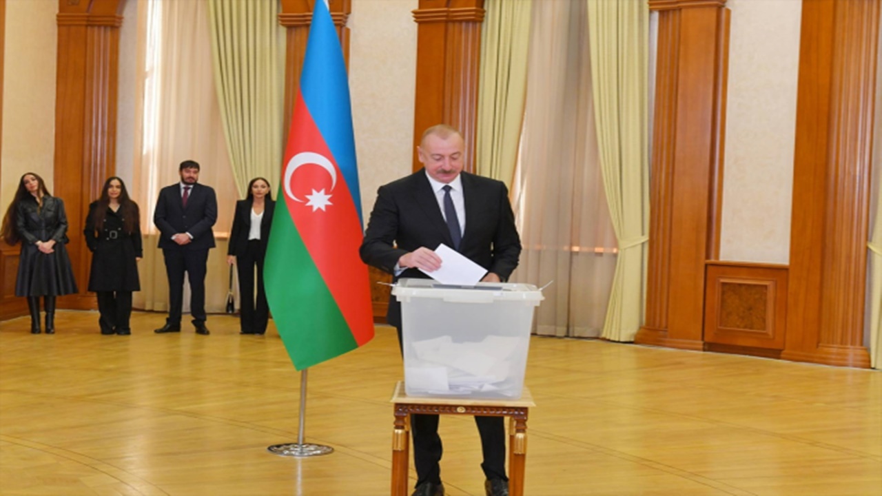 azerbaycan-cumhurbaskanligi-seciminin-kazananini-belli-oldu-cumhurbaskani-erdogan-dan-tebrik-telefonu.jpg