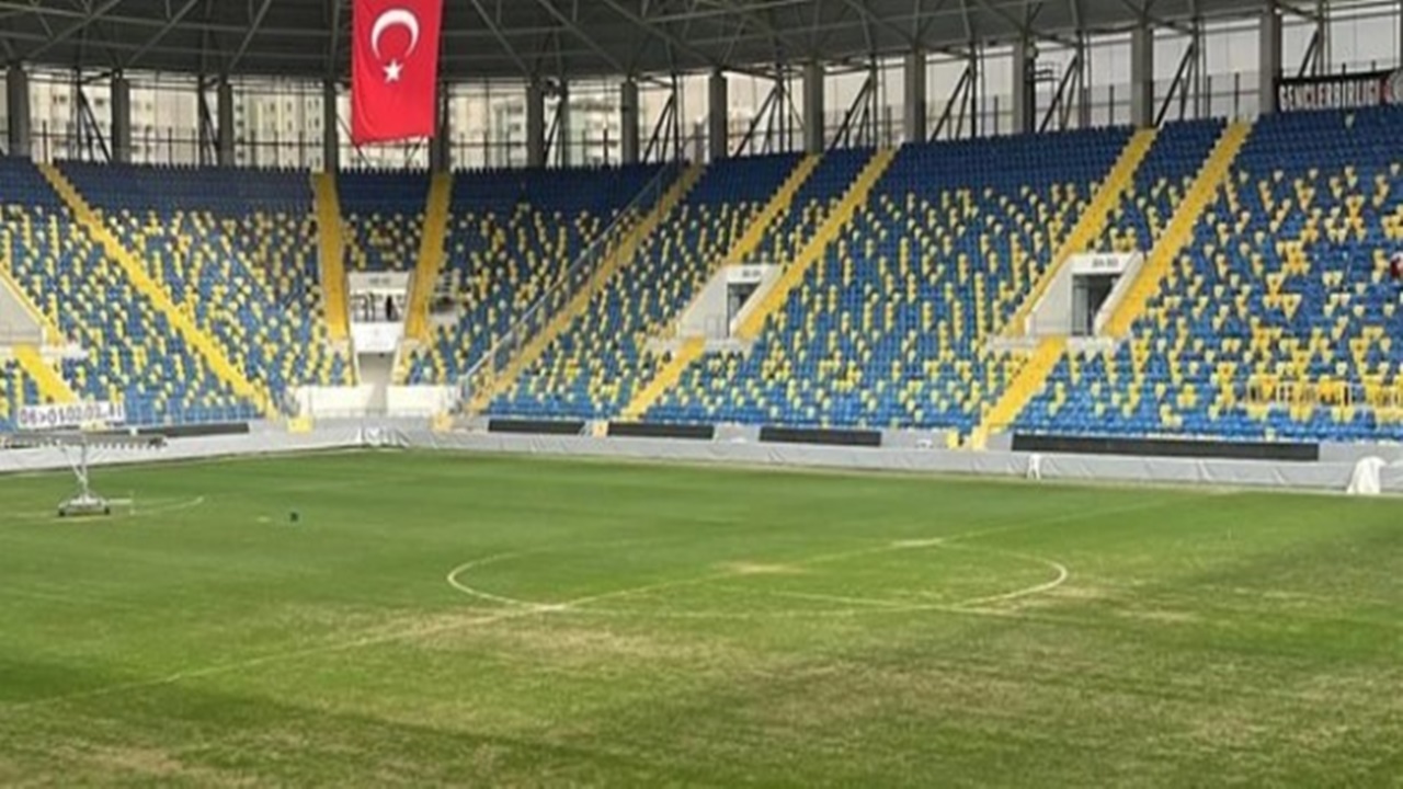 ankaragucu-galatasaray-muhtemel-11-eryaman-stadyumu-tartismalari-devam-ediyor.jpg