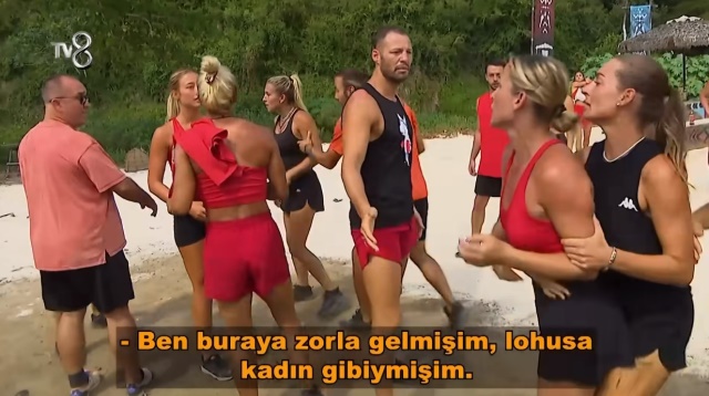 survivor-all-starda-kadin-yarismacilar-adeta-birbirine-girdi.jpg