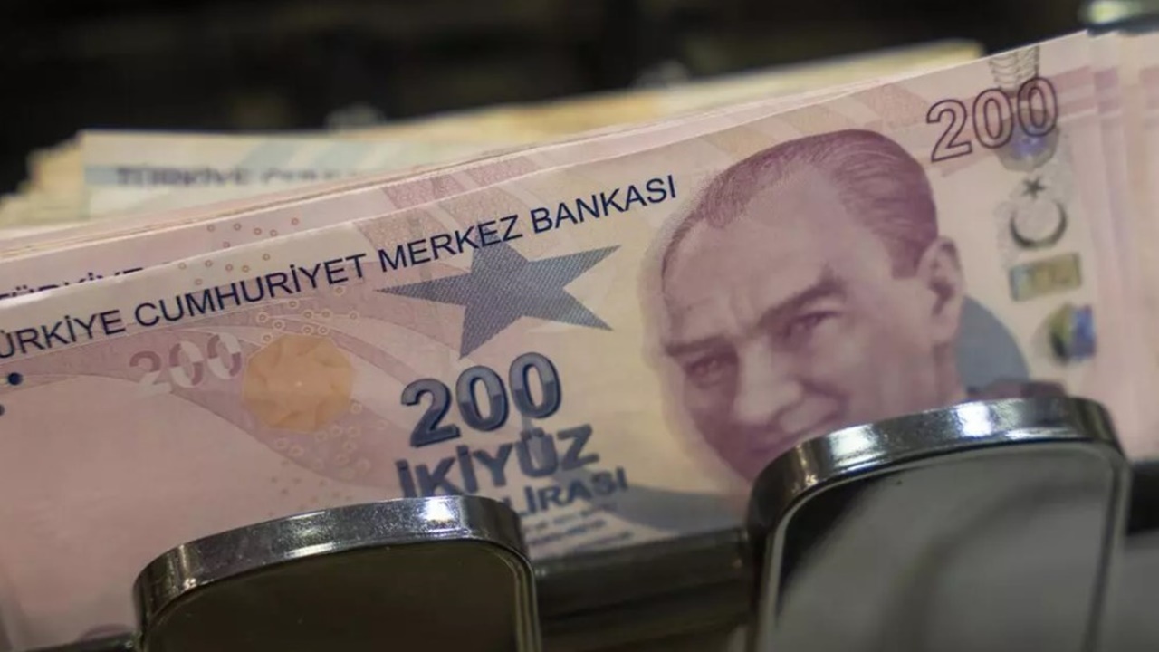 son-2-gun-20-bin-tl-faizsiz-kredi-akbankta-hizli-onayla-veriliyor-2.jpg