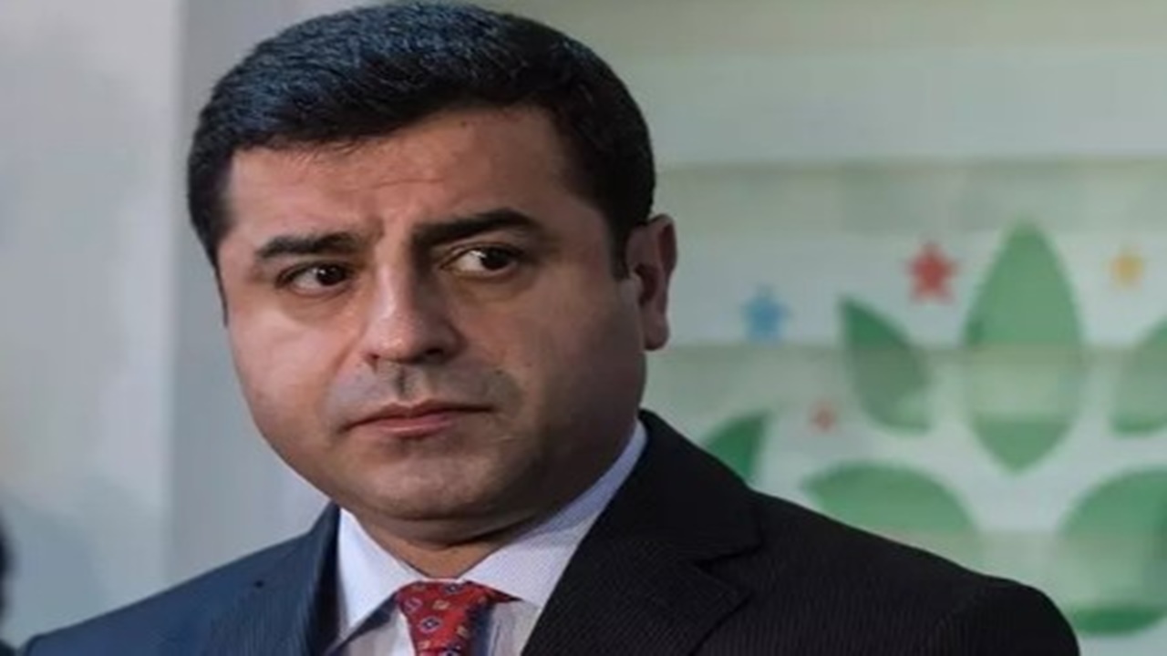 kobani-davasinda-selahattin-demirtas-karari-cezasi-aciklandi.jpg