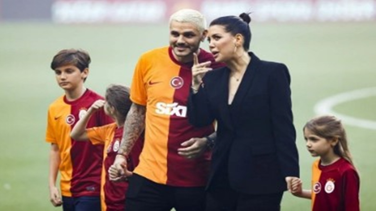 icardi-galatasaray-icin-kararini-verdi-taraftarlar-sosyal-medyayi-yikti-001.jpg