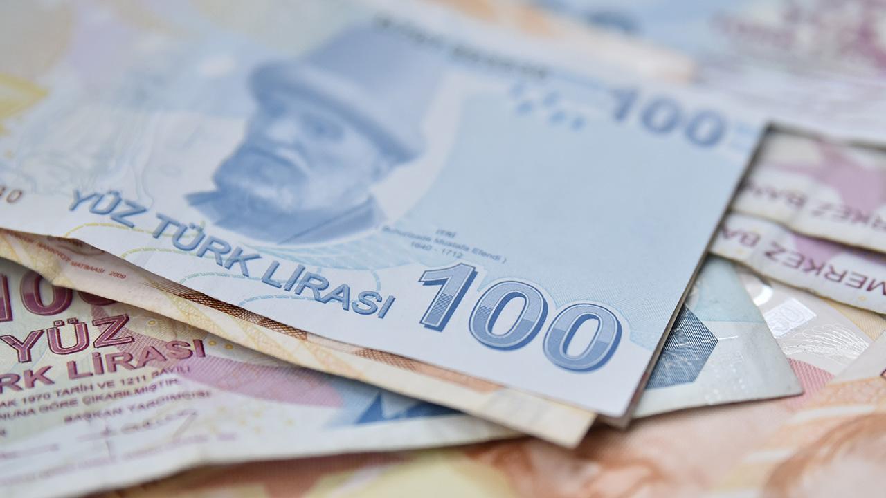 dusuk-faizli-kredi-geldi-ziraat-bankasi-099-faizle-200-000-tl-veriyor.jpg