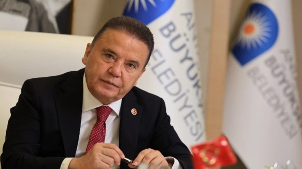 chp-li-belediyeye-operasyon-17-kisi-gozaltinda.jpg