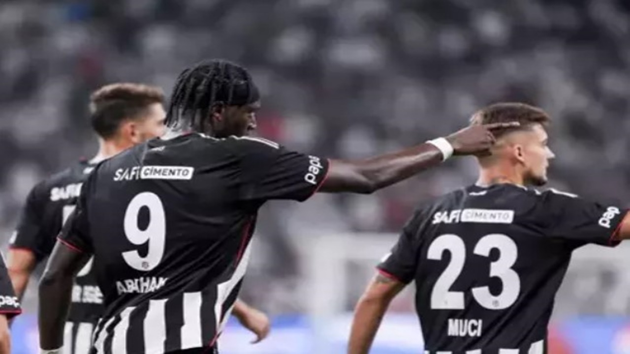 besiktas-olayli-macta-turladi-skoru-goren-gozlerine-inanamiyor.jpg