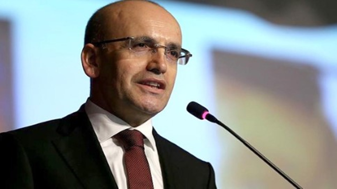 yeni-evlenecek-ciftlere-kotu-haber-mehmet-simsek-dugmeye-basti.jpg