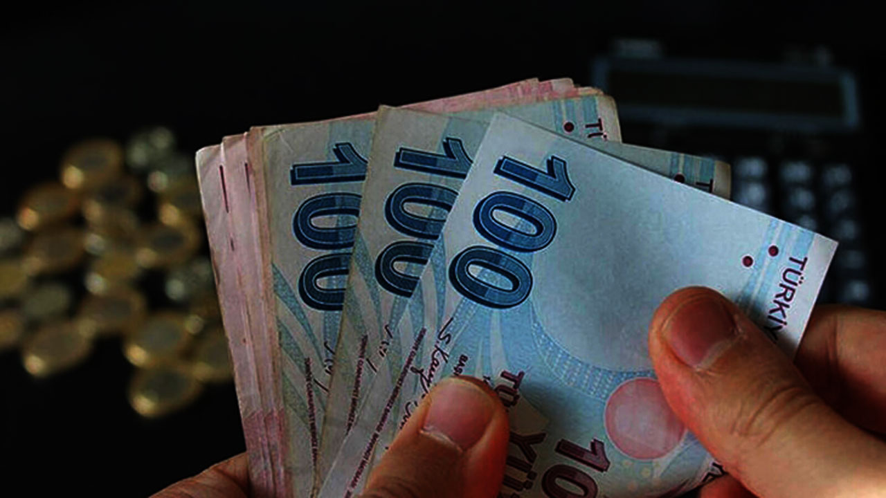 emeklilere-10-bin-lira-ek-maas-emekliye-sosyal-maas-donemi-basliyor.jpg